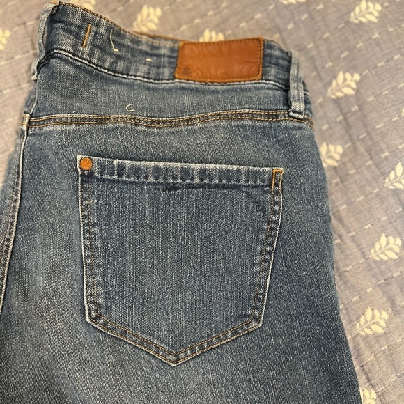 H&M &Denim Slim Leg Jeans - Picture 3 of 8